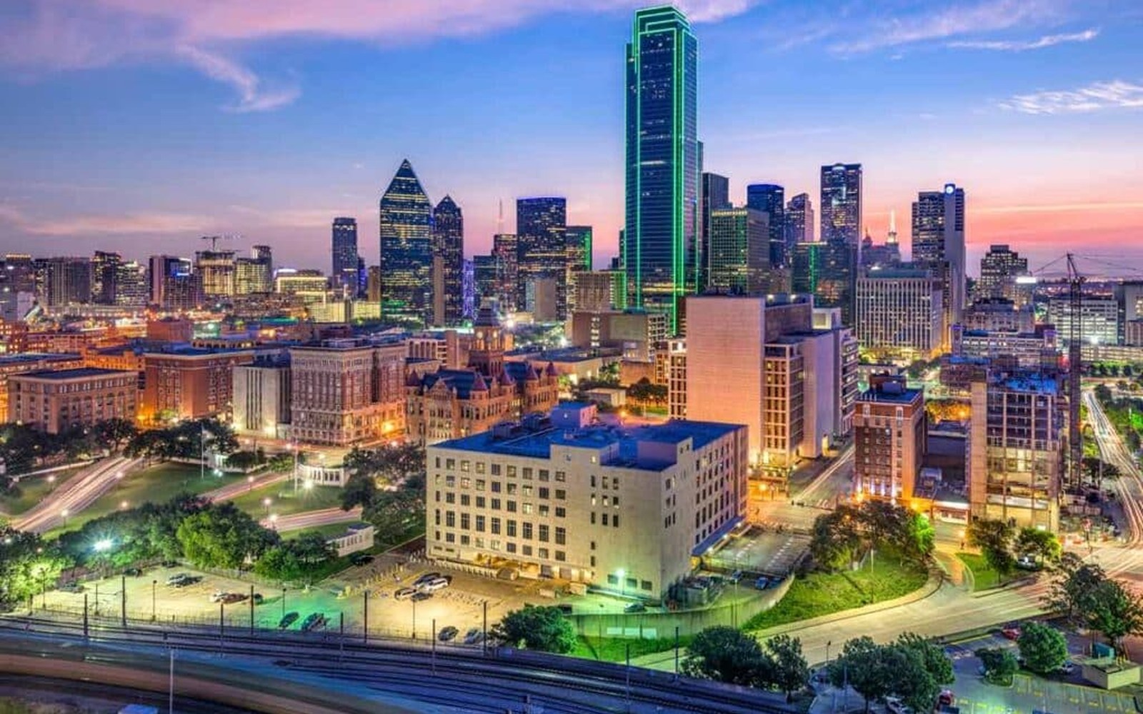 Refuse Truck Financing in Dallas, TX