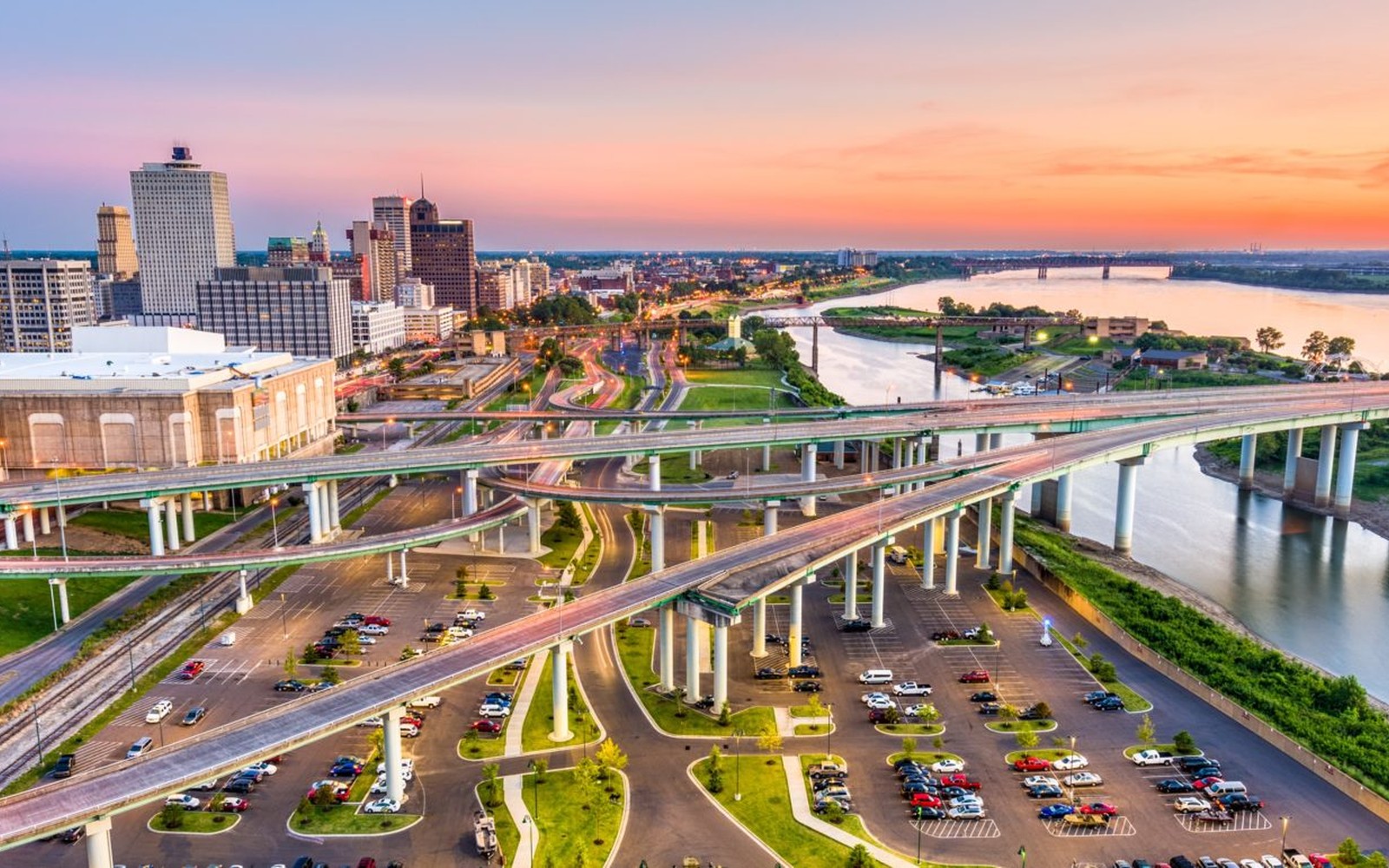 Refuse Truck Financing in Memphis, TN