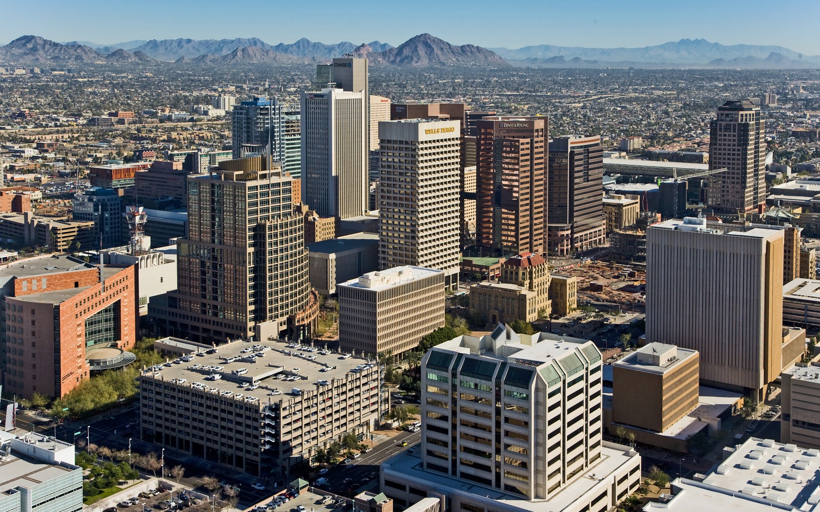 Refuse Truck Financing in Phoenix, AZ