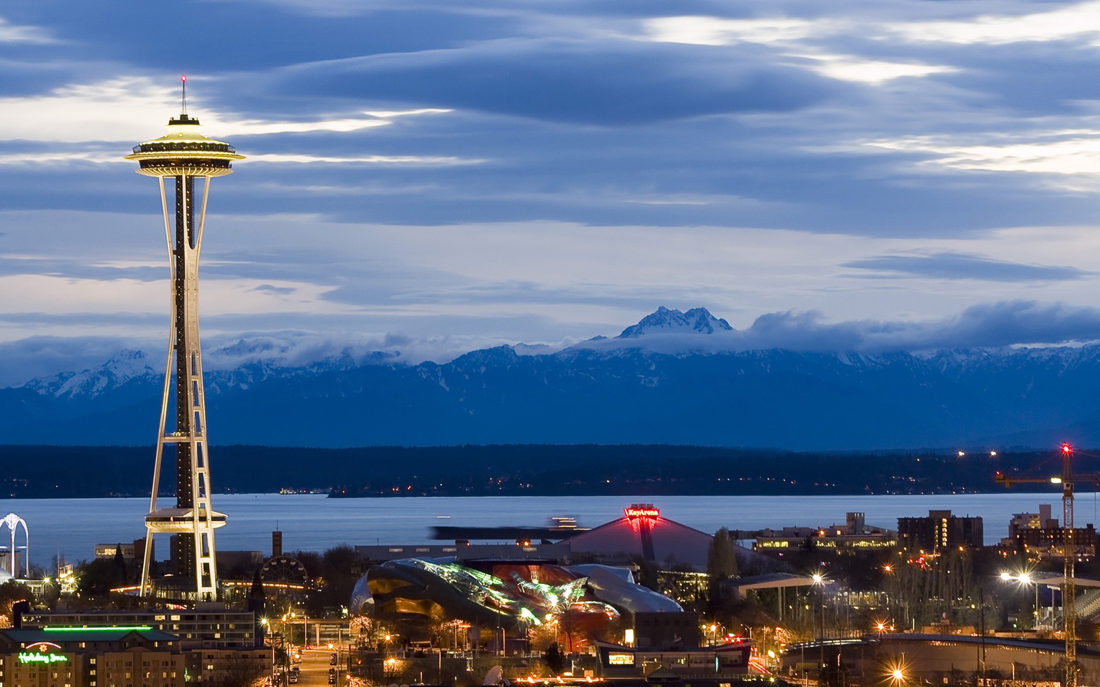 Refuse Truck Financing in Seattle, WA