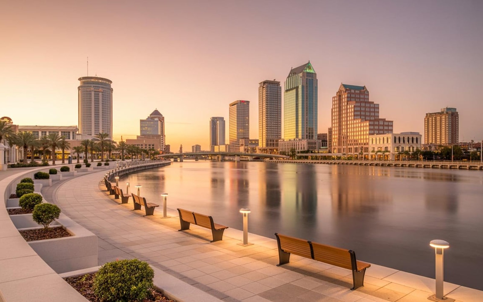 Refuse Truck Financing in Tampa, FL