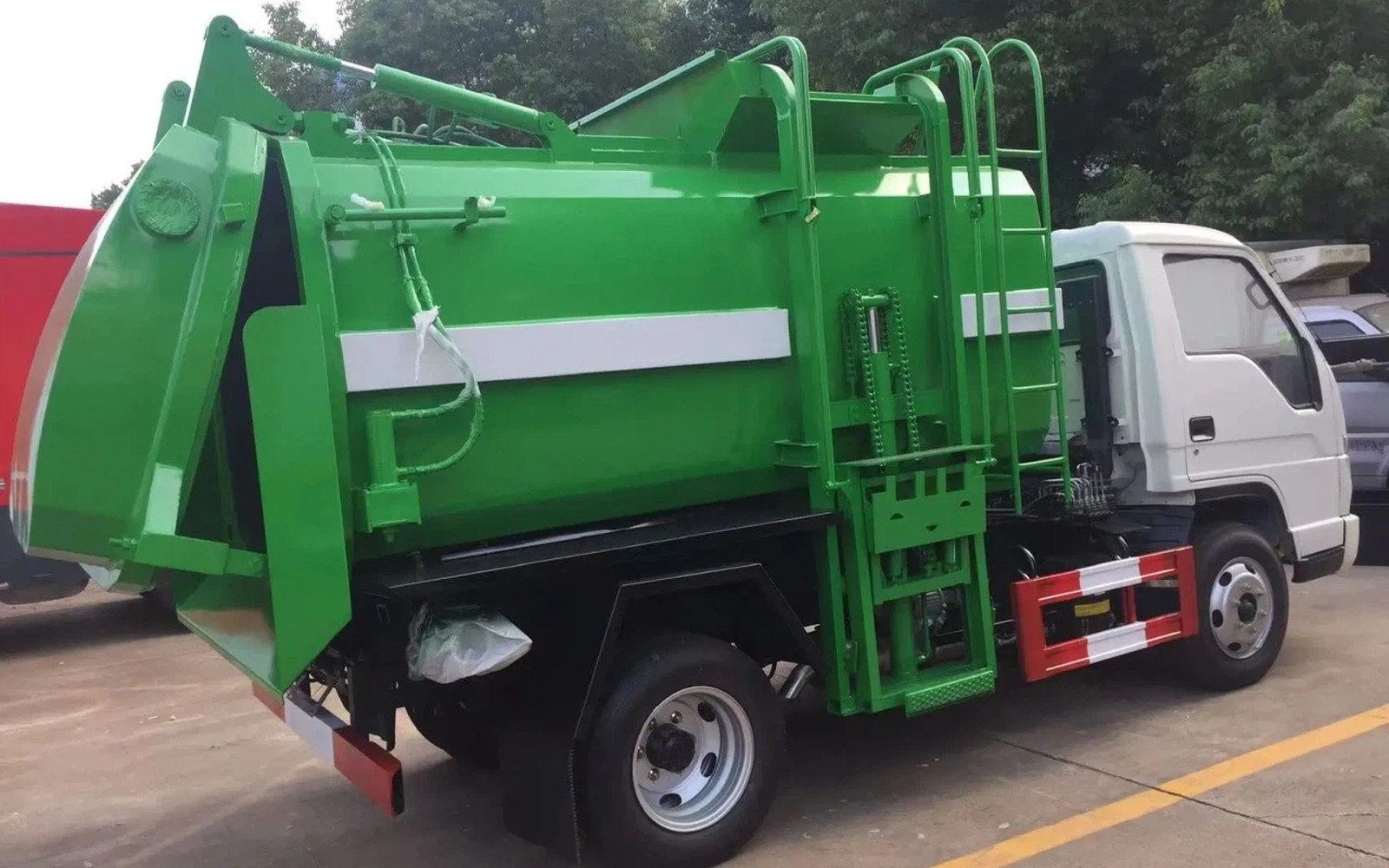 Battle Motors LNT Refuse Chassis Financing